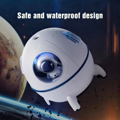 Spaceship Shape Astronaut Humidifier With Night Light and Openable Hatch